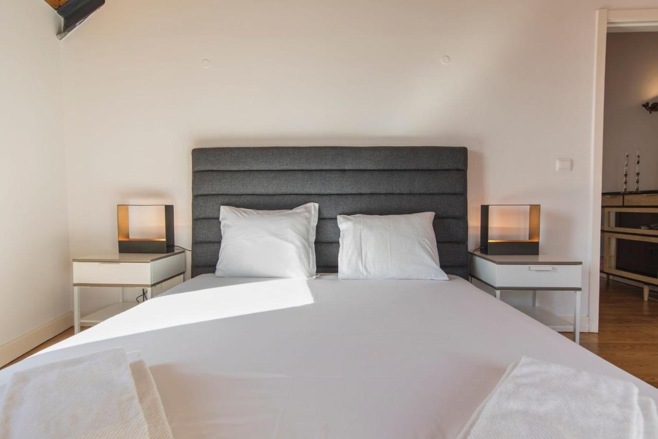 Bairro Alto Stunning Flat With Balcony By Lovelystay Лиссабон Экстерьер фото