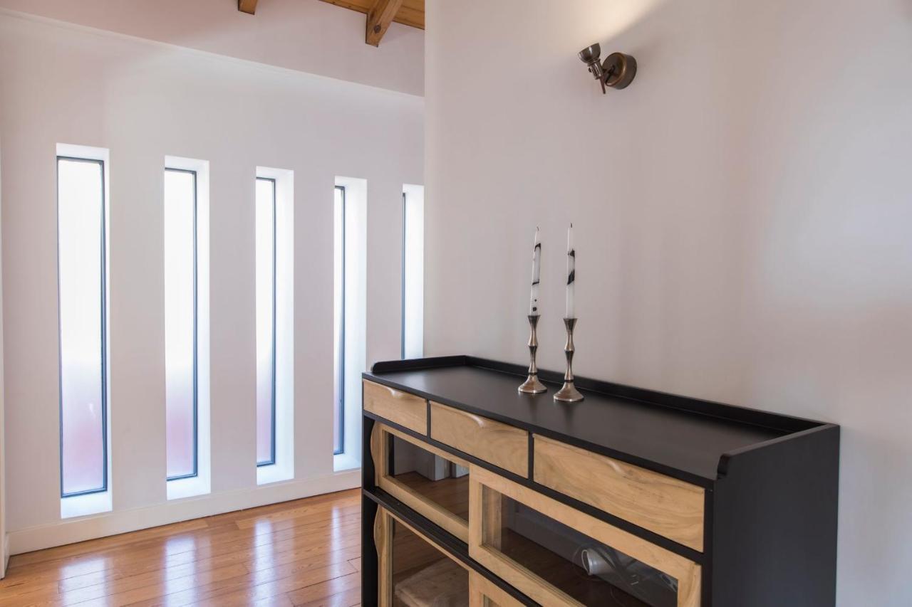 Bairro Alto Stunning Flat With Balcony By Lovelystay Лиссабон Экстерьер фото